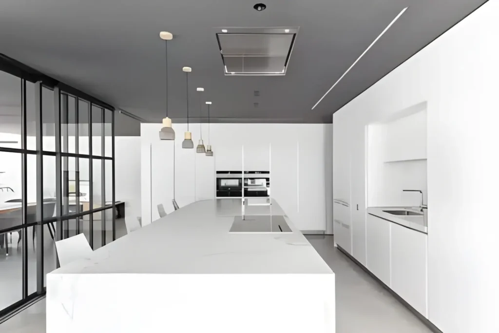 Reformas de Cocina Móstoles con encimera moderna